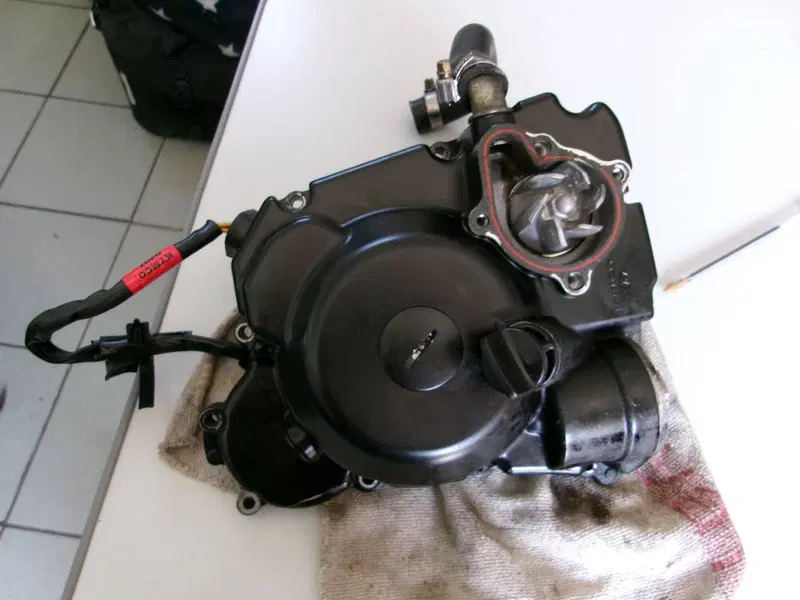 CARTER DESTRO LEA7 COMPLETO KYMCO DOWNTOWN 300 (2)