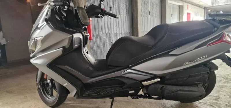 Kymco Downtown 350i ABS (2016 - 20) (2)