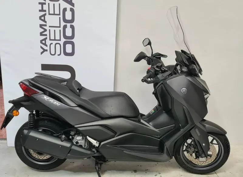 Yamaha X-Max 300 (2021 - 24) (3)