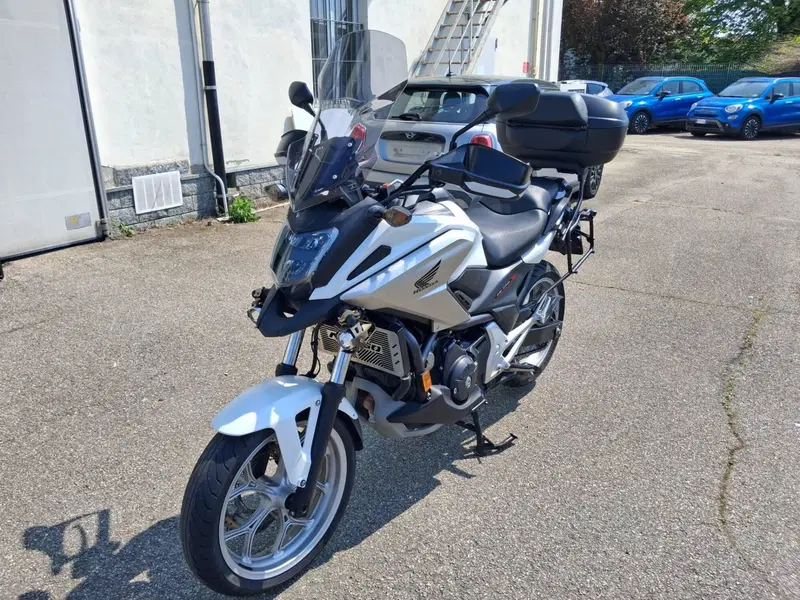 Honda NC 750 X DCT ABS (2016 -17) (4)