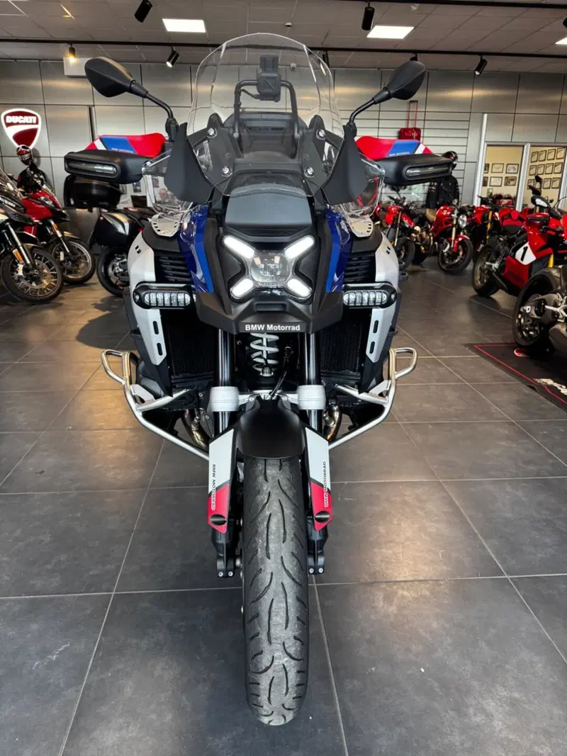 Bmw R 1300 GS Adventure Trophy (2025 - 26) (4)