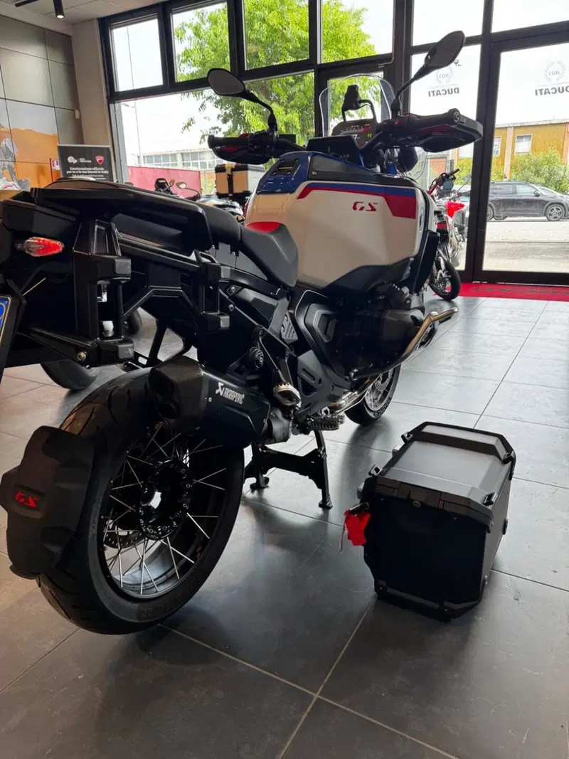 Bmw R 1300 GS Adventure Trophy (2025 - 26) (7)