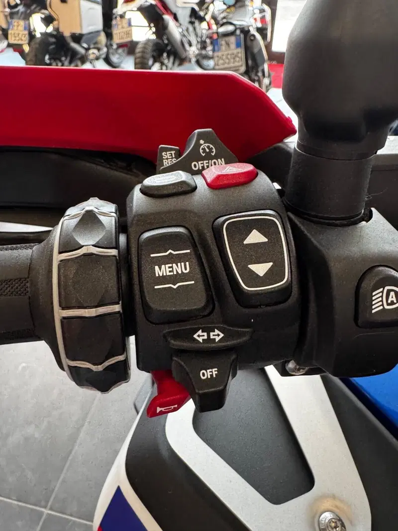 Bmw R 1300 GS Adventure Trophy (2025 - 26) (16)