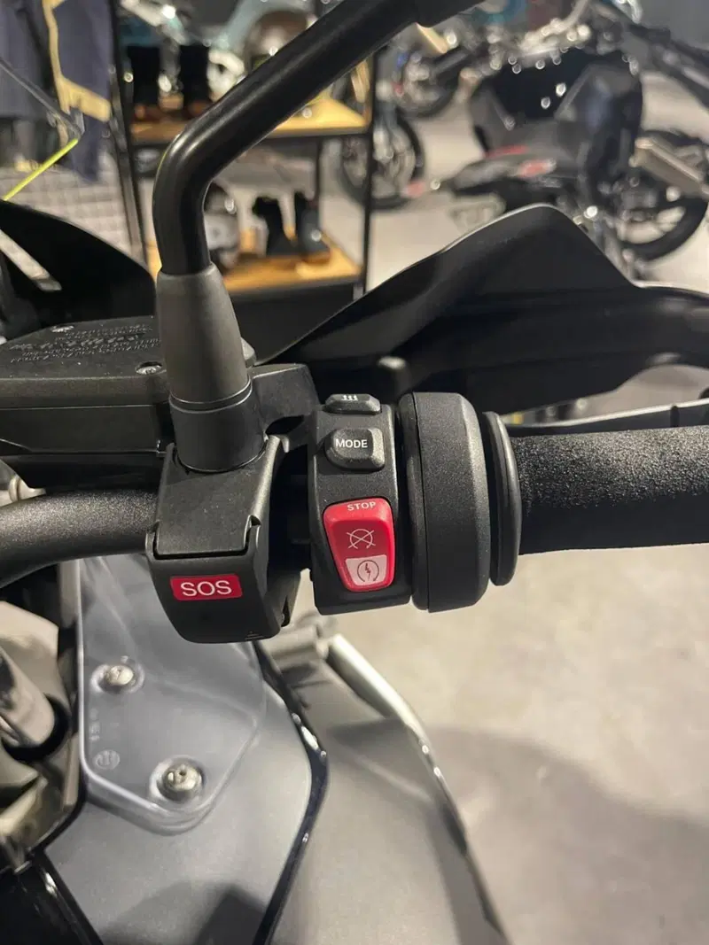 Bmw R 1250 GS Adventure (2021 - 24) (4)