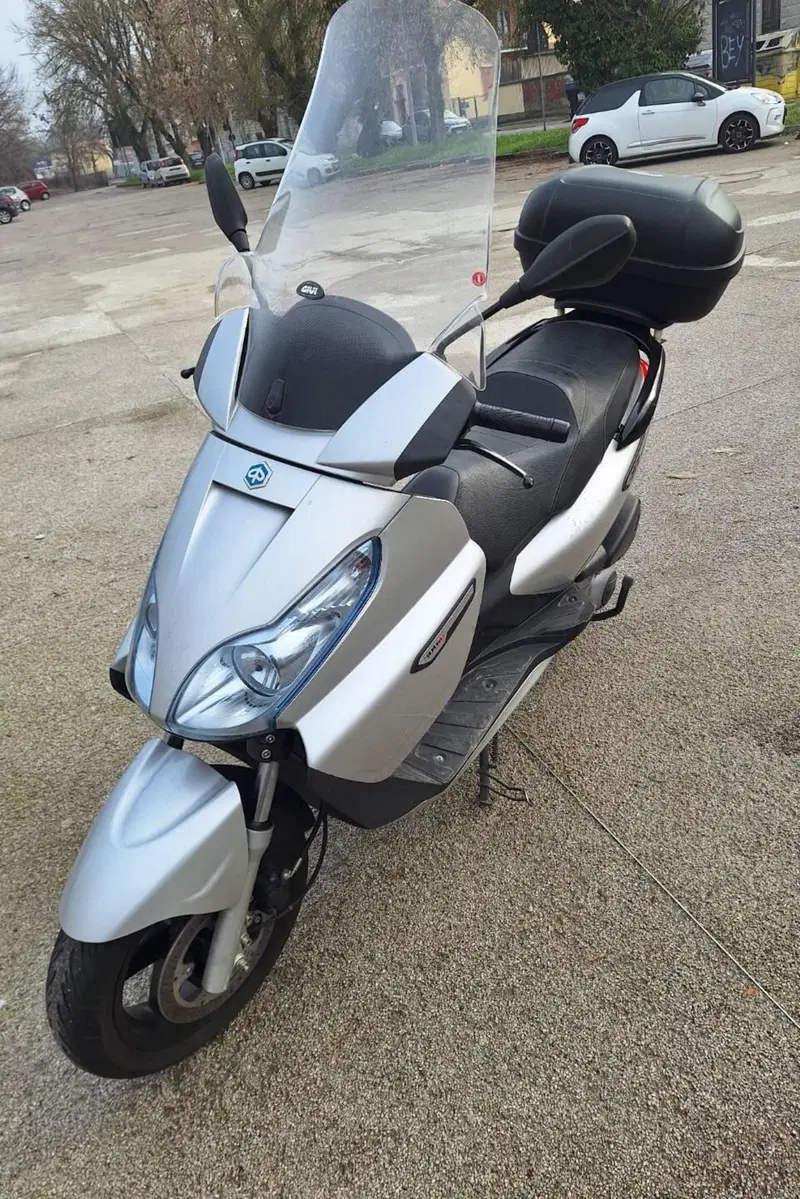 Piaggio X7 300 Evo ie (2009 - 14) (3)