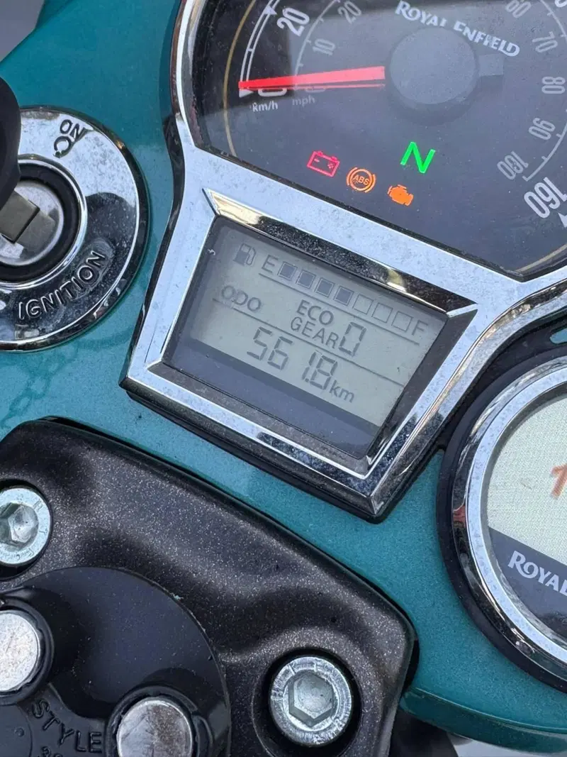 Royal Enfield Meteor 350 Aurora (2024 - 26) (5)