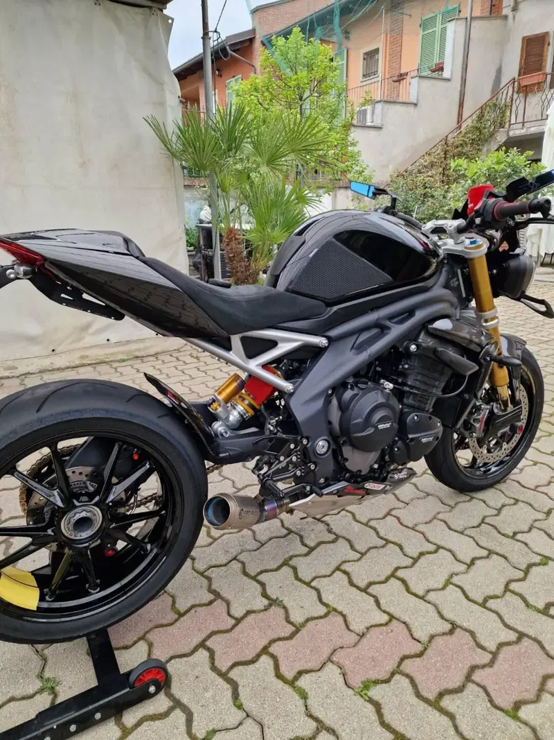 Triumph Speed Triple 1200 RS (2021 - 24) (7)