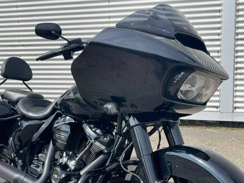 Harley-Davidson 114 Road Glide Special (2019 - 20) - FLTRXS (4)