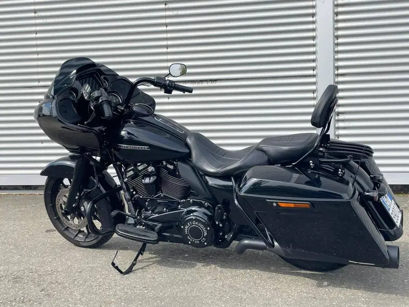 Harley-Davidson 114 Road Glide Special (2019 - 20) - FLTRXS (2)