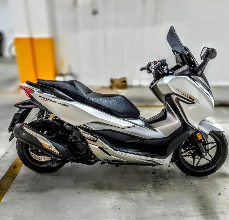 Honda Forza 300 ABS (2018 - 20) (4)