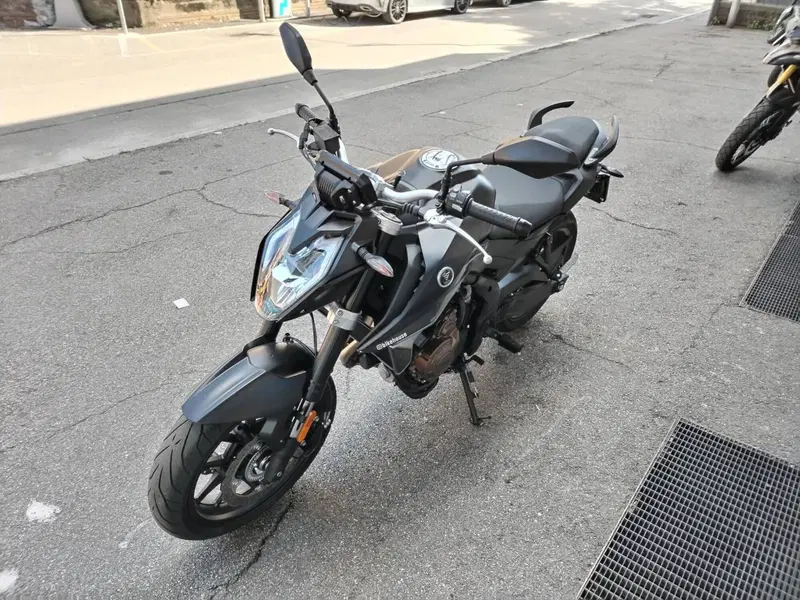 Voge Brivido 625R (2025 - 26) (5)