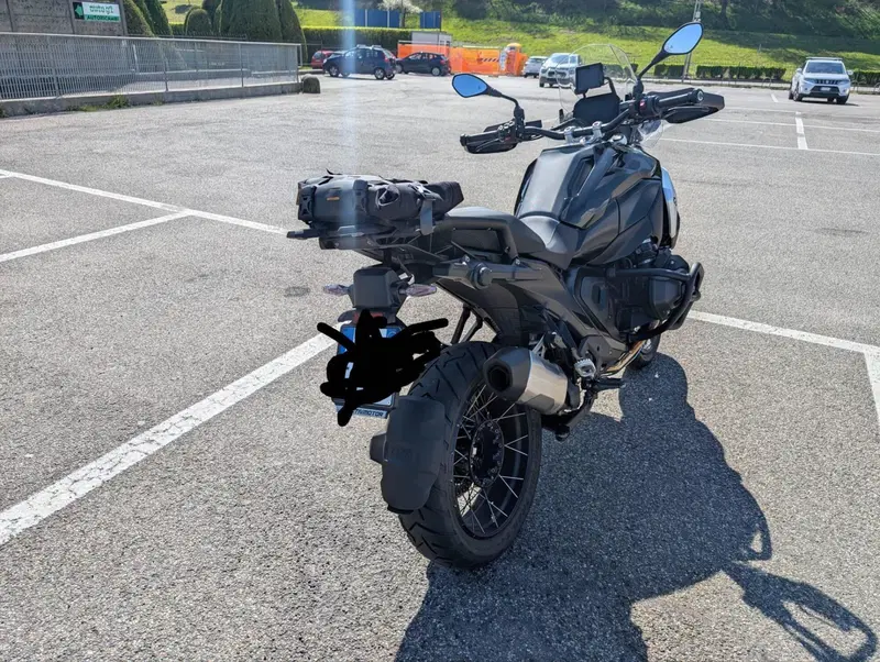 Bmw R 1300 GS Triple Black (2023 - 26) (4)