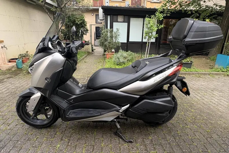 Yamaha X-Max 300 ABS (2017 - 20) (5)