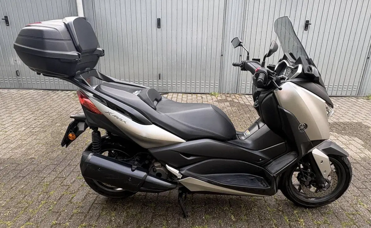 Yamaha X-Max 300 ABS (2017 - 20) (10)