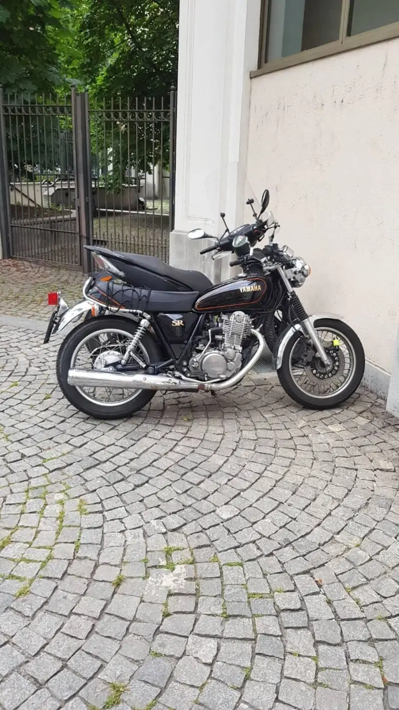 Yamaha SR 400 (2013 - 17) (2)