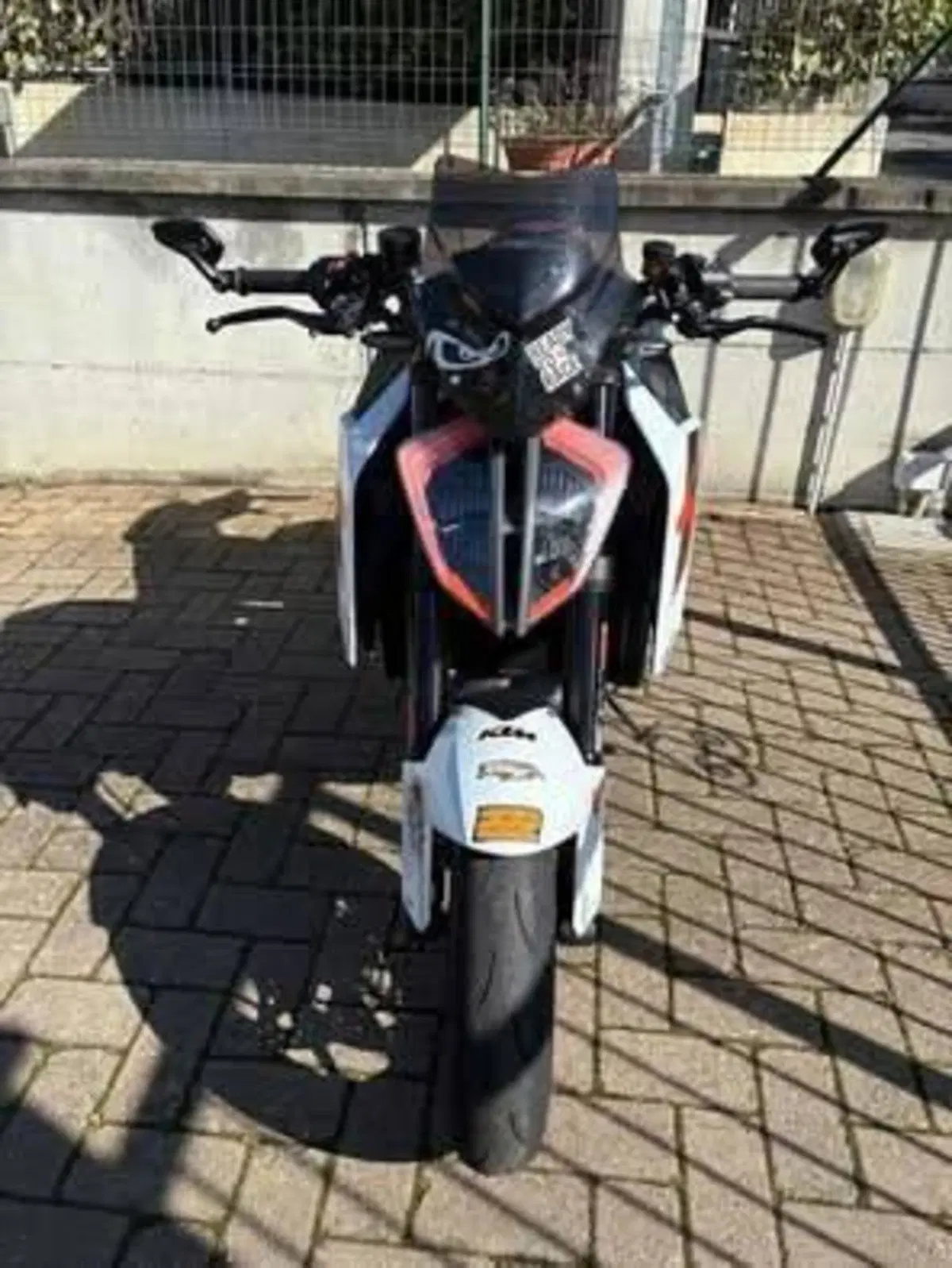 KTM 1290 Super Duke R (2019) (4)