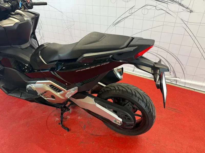 Honda Forza 750 DCT (2021 - 24) (16)