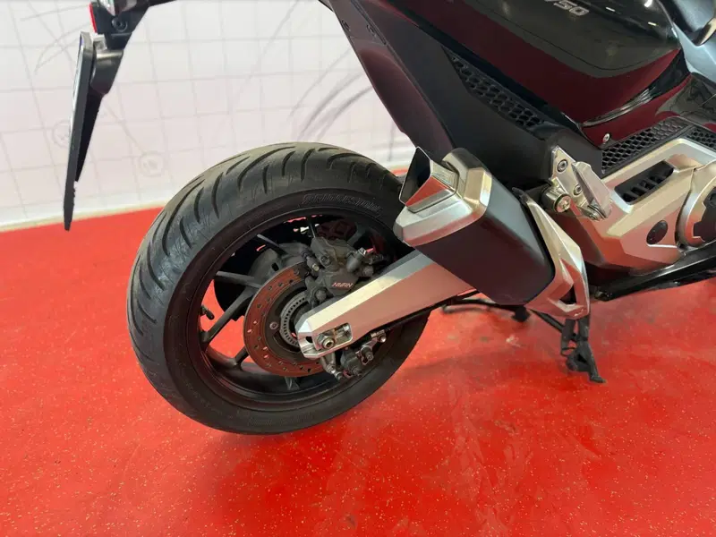 Honda Forza 750 DCT (2021 - 24) (11)