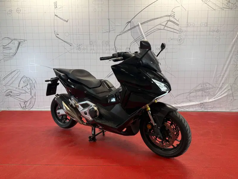 Honda Forza 750 DCT (2021 - 24) (2)