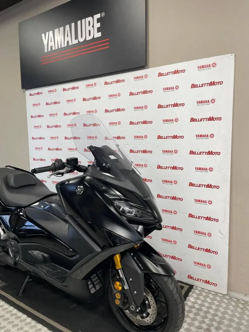 Yamaha T-Max 560 Tech Max (2022 - 24) (2)