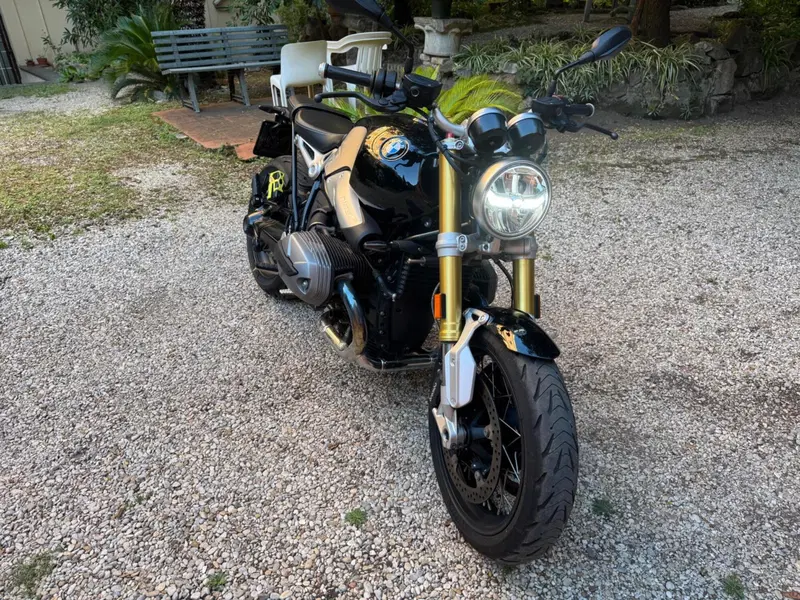 Bmw R nineT (2021 - 24) (2)
