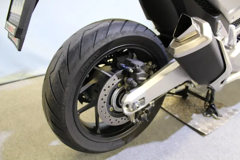 Honda Forza 750 DCT Urban (2021 - 24) (6)