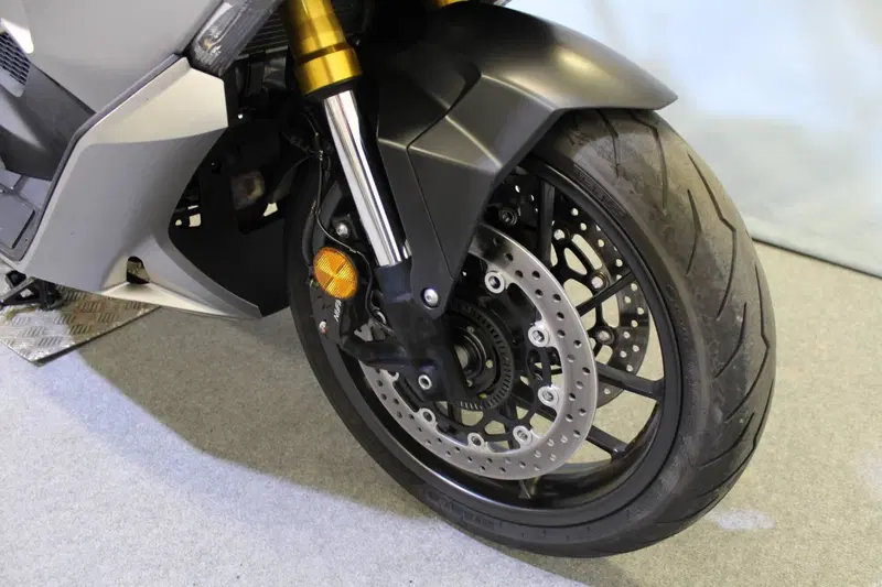 Honda Forza 750 DCT Urban (2021 - 24) (7)