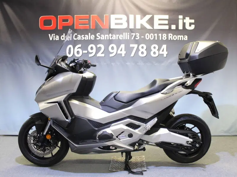 Honda Forza 750 DCT Urban (2021 - 24) (2)