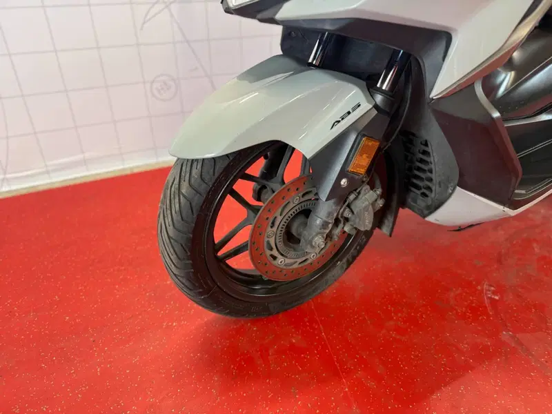 Honda Forza 350 (2022 - 24) (13)
