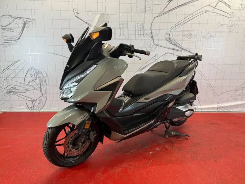 Honda Forza 350 (2022 - 24) (5)