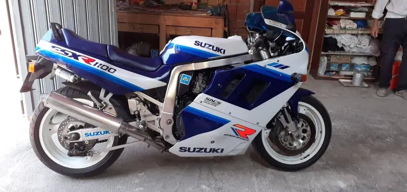 Suzuki GSX R 1100 (1989 - 90)