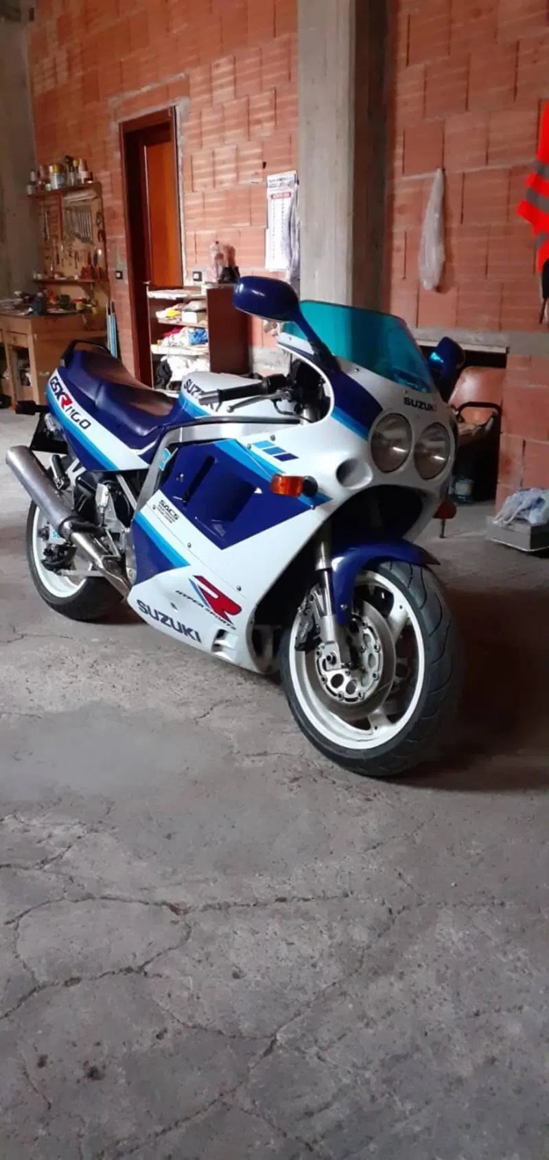 Suzuki GSX R 1100 (1989 - 90) (2)