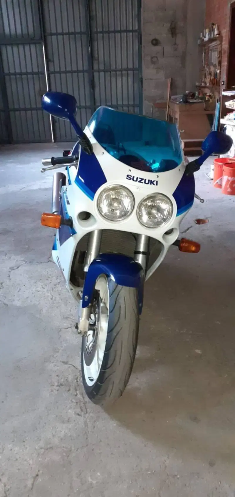 Suzuki GSX R 1100 (1989 - 90) (5)