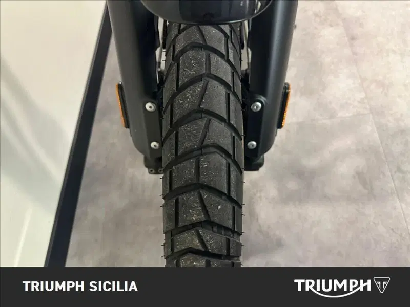 Triumph Scrambler 1200 X (2024 - 26) (12)