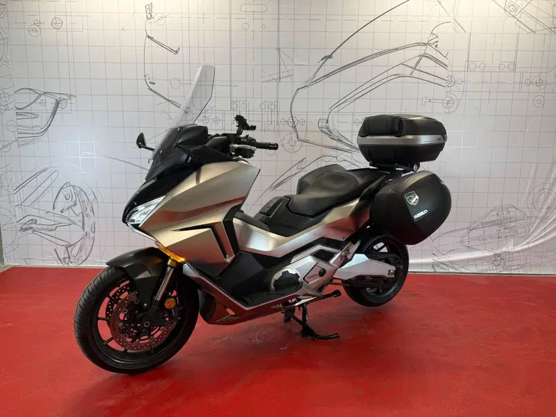 Honda Forza 750 DCT (2021 - 24) (5)