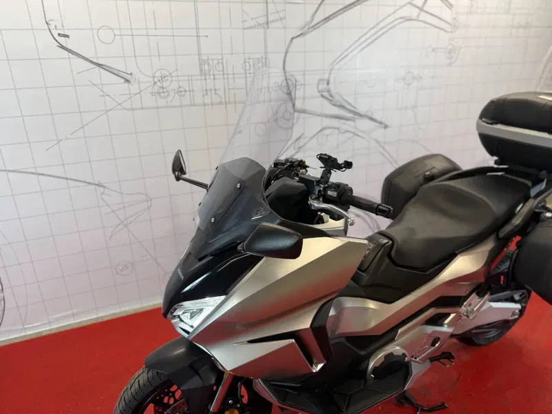 Honda Forza 750 DCT (2021 - 24) (14)