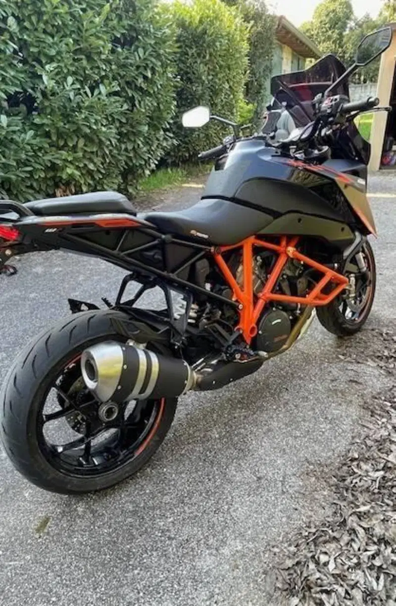 KTM 1290 Super Duke GT ABS (2016 - 18) (5)