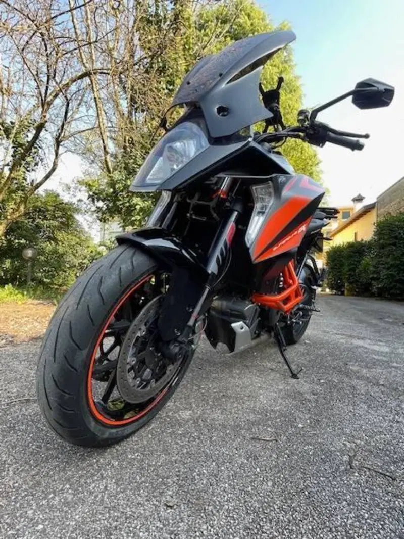 KTM 1290 Super Duke GT ABS (2016 - 18) (13)