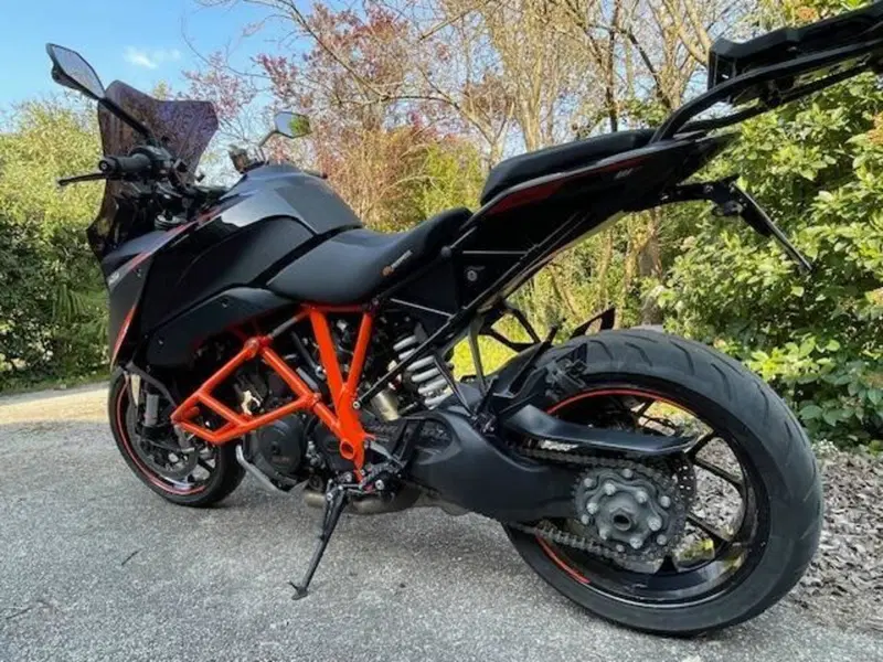 KTM 1290 Super Duke GT ABS (2016 - 18) (16)