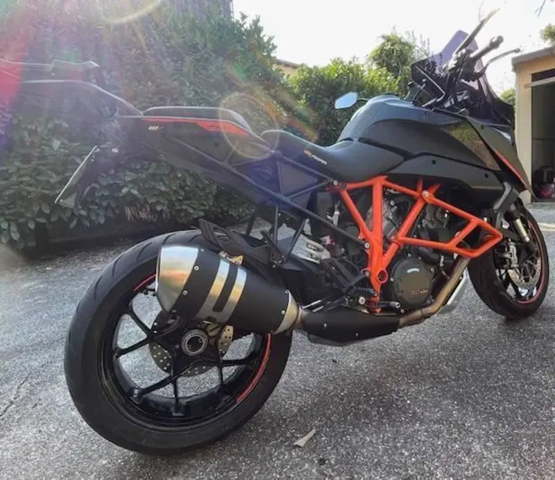 KTM 1290 Super Duke GT ABS (2016 - 18) (17)