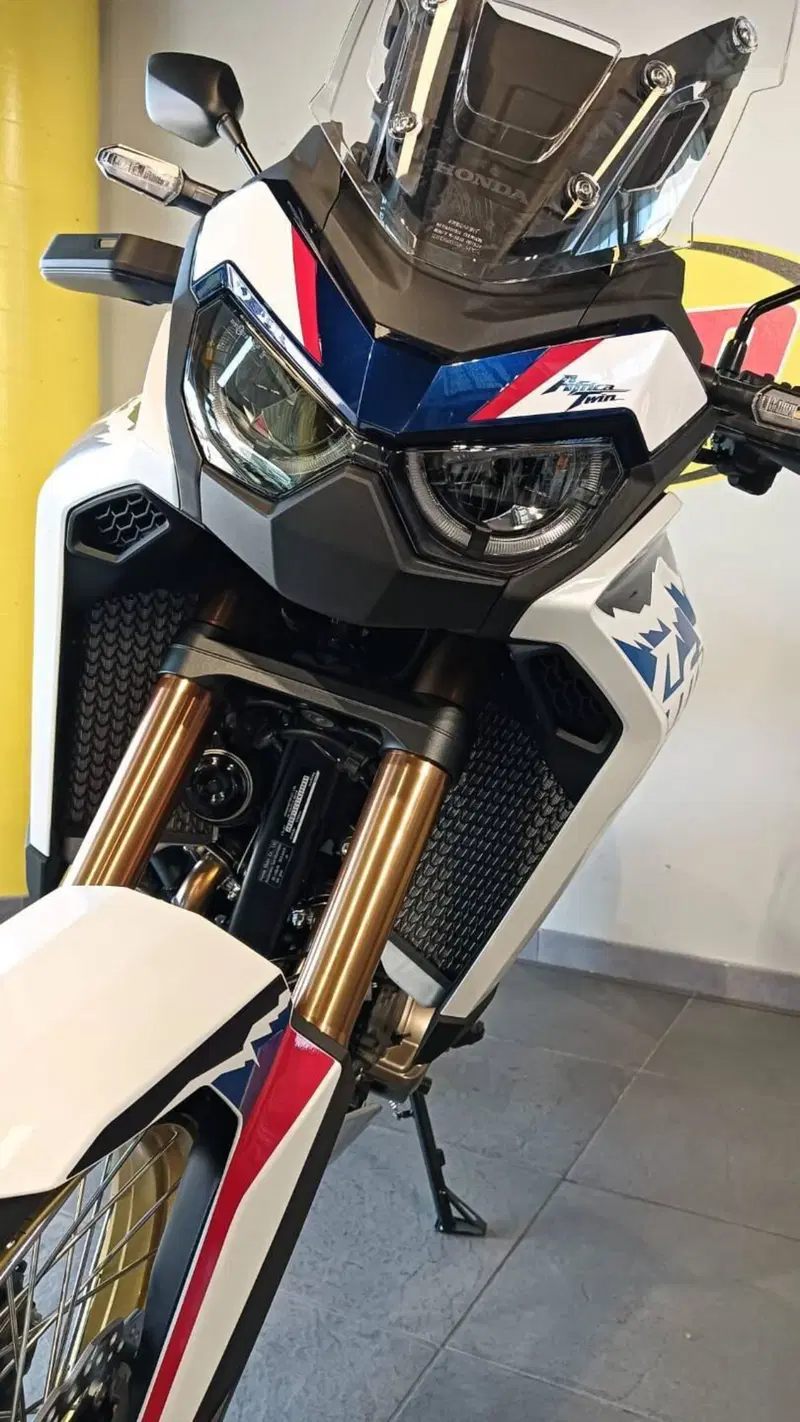 Honda Africa Twin CRF 1100L ES (2024 - 26) (6)