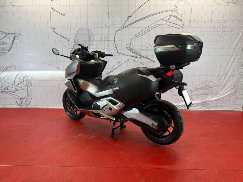 Honda Forza 750 DCT (2021 - 24) (6)