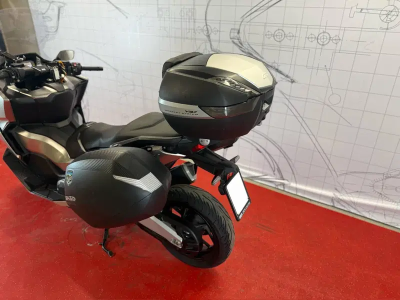 Honda Forza 750 DCT (2021 - 24) (16)