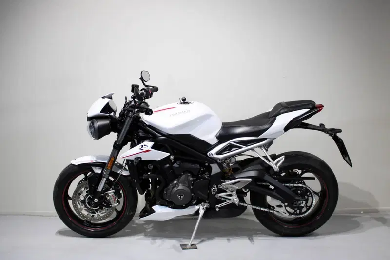 Triumph Street Triple RS (2017 - 19) (4)