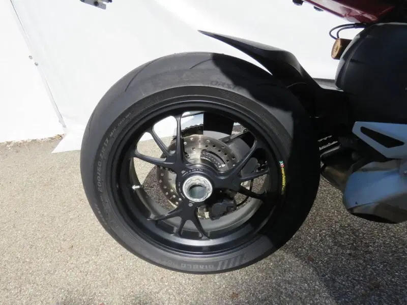 Ducati Streetfighter V4 1100 S (2020) (10)