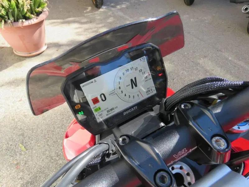 Ducati Streetfighter V4 1100 S (2020) (15)