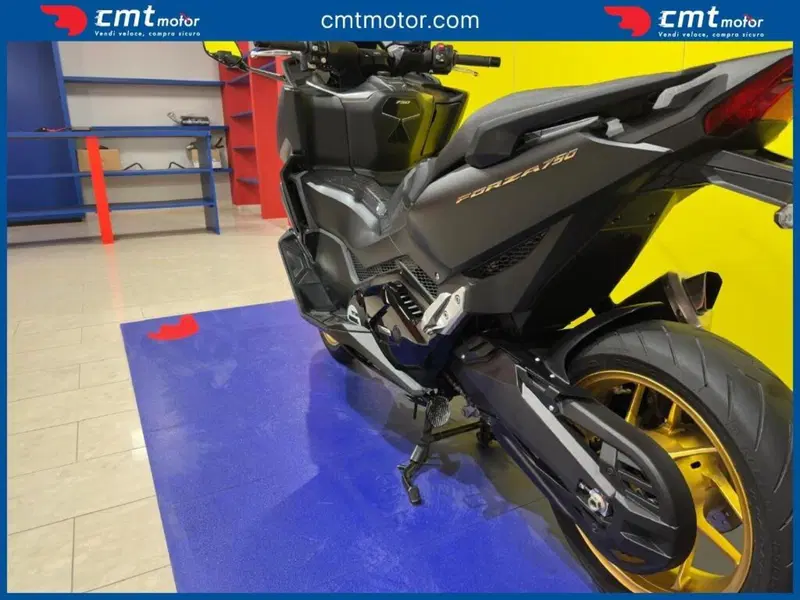 Honda Forza 750 DCT Special Edition (2024) (9)