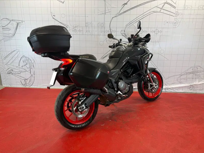 Ducati Multistrada V2 S (2022 - 24) (3)