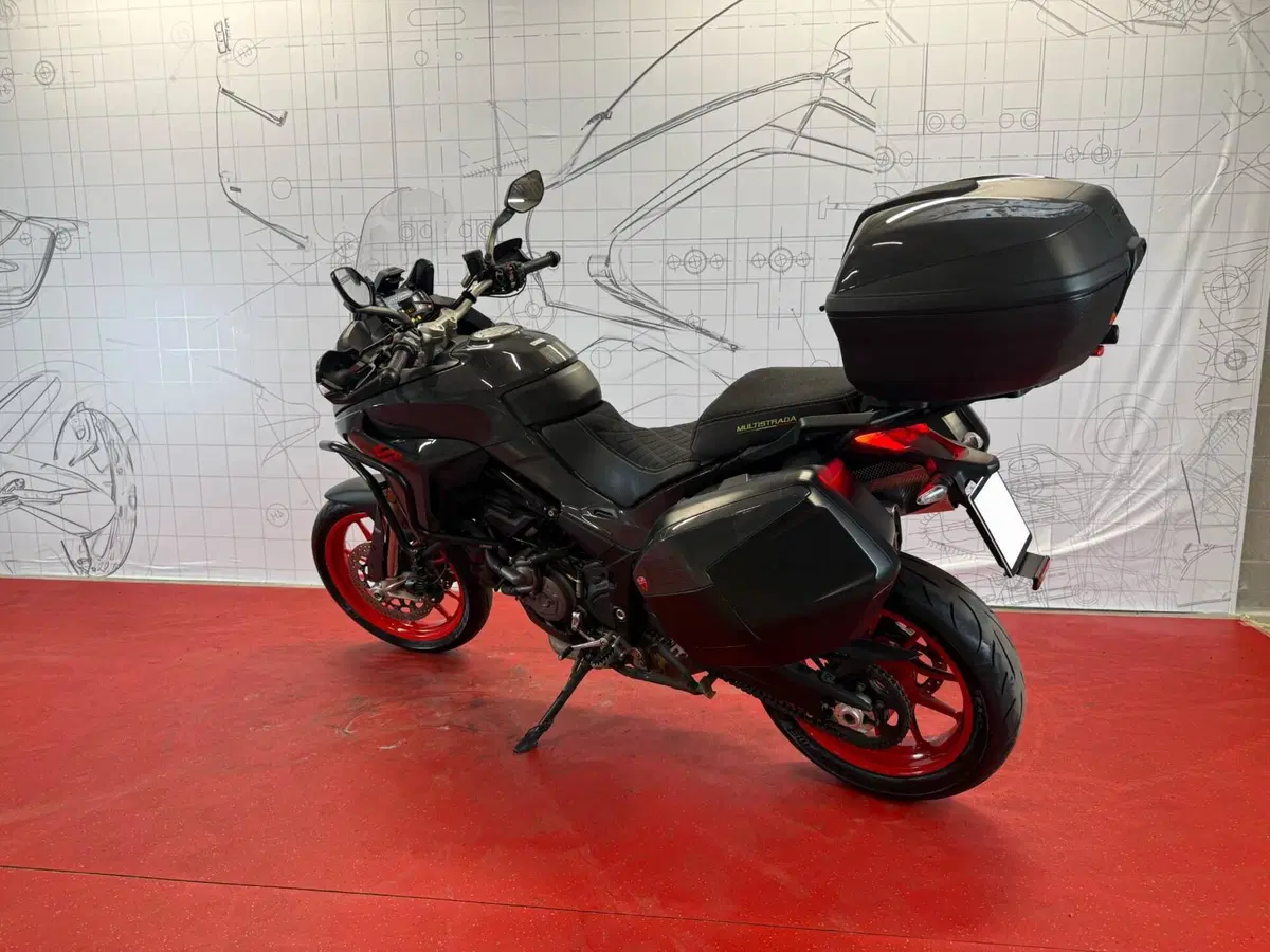 Ducati Multistrada V2 S (2022 - 24) (6)