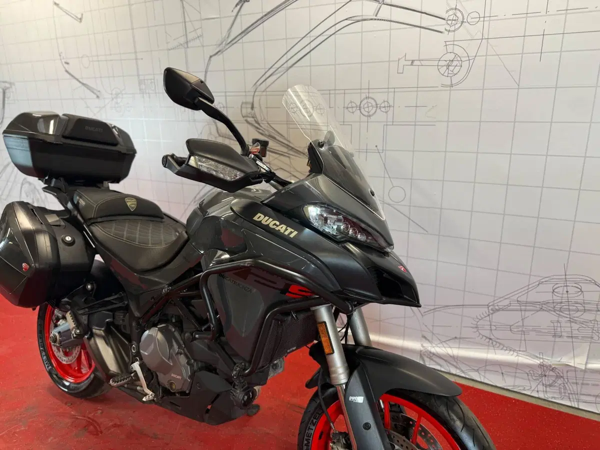 Ducati Multistrada V2 S (2022 - 24) (10)